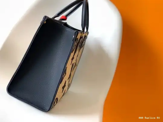 Aaa replica ru VUITTON LOUIS MM ONTHEGO 0425